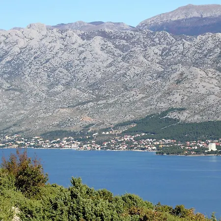 Triple Starigrad 6637e